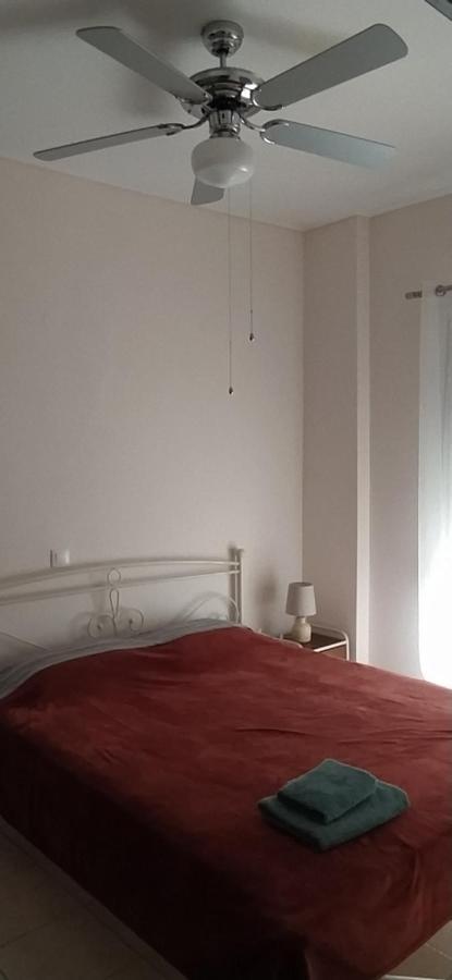 Apartamento Με Θεα Το Λιμανι El Pireo Exterior foto